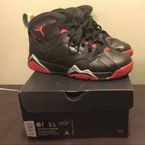 Jordan retro 7 size 6.5 youth